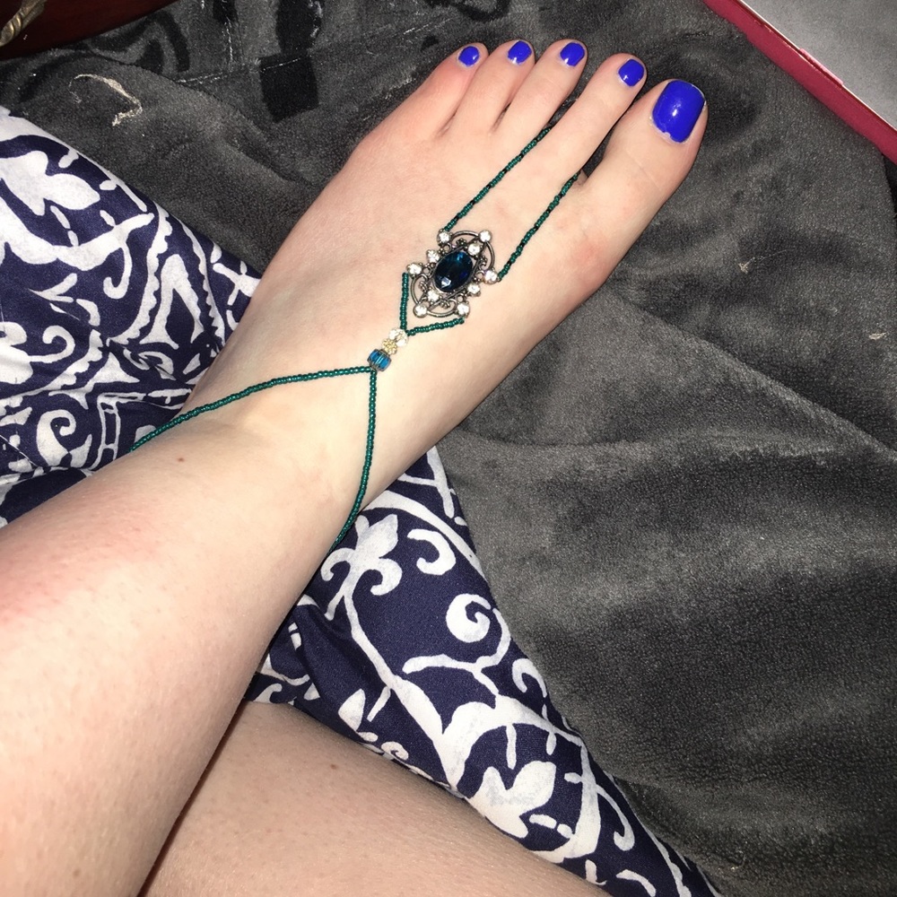 Foot charm